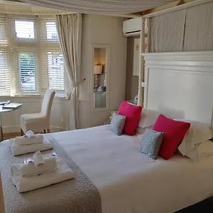 4* Nocleg ze śniadaniem The House Boutique - In-room Breakfast - Free Parking